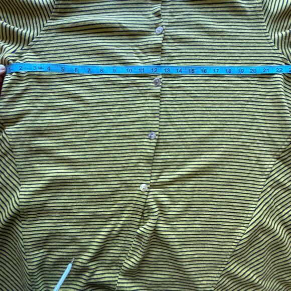 Kleen Womens Black and Yellow Striped Button Down Collared Sweater Jacket XL NWT - Picture 8 of 9